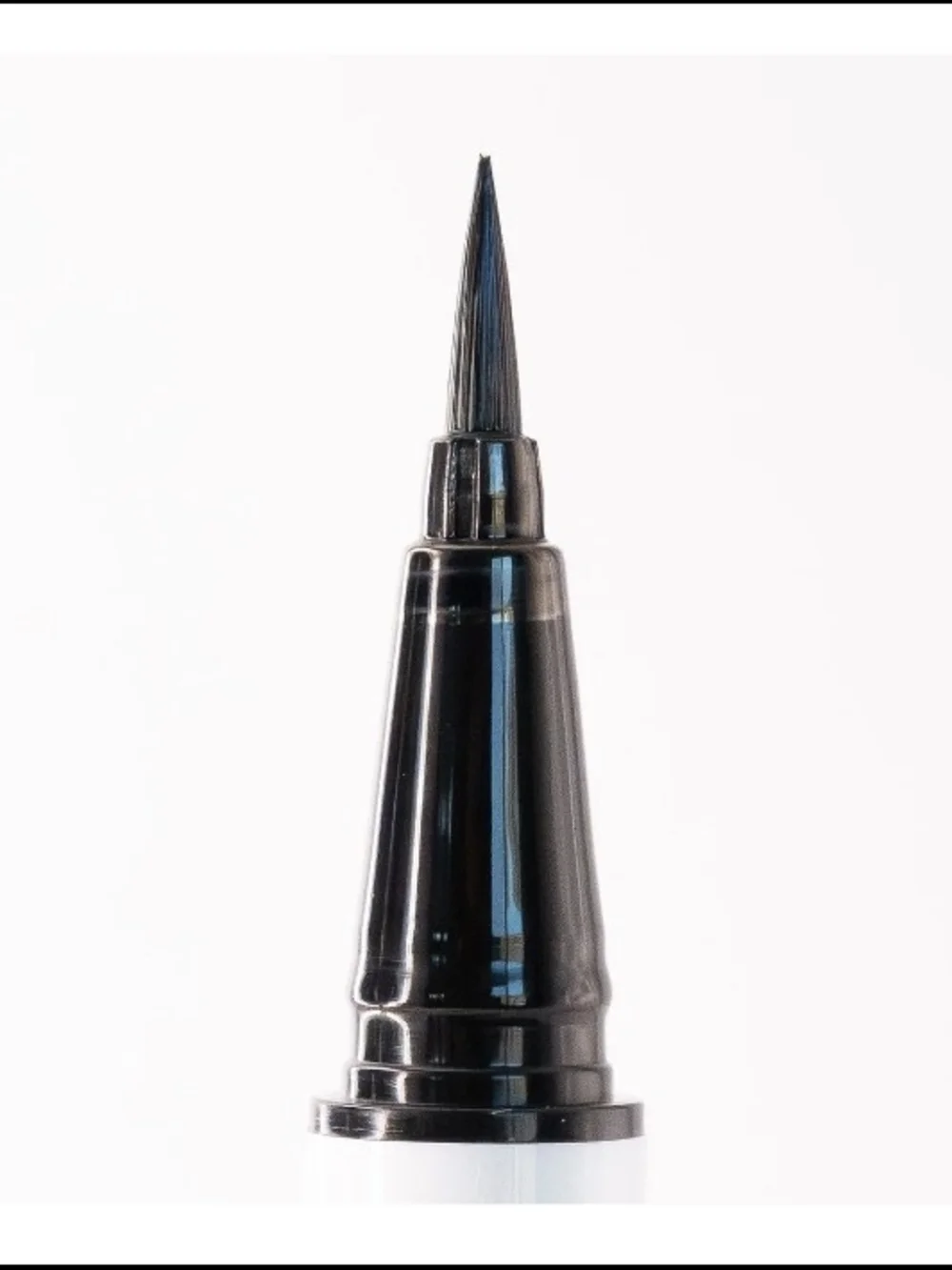 Lila Rose Nectar Noir Eye Liner